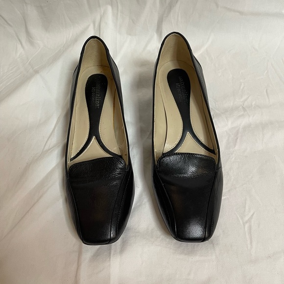 Naturalizer Black Leather Mules – Size 8.5 - Picture 3 of 6